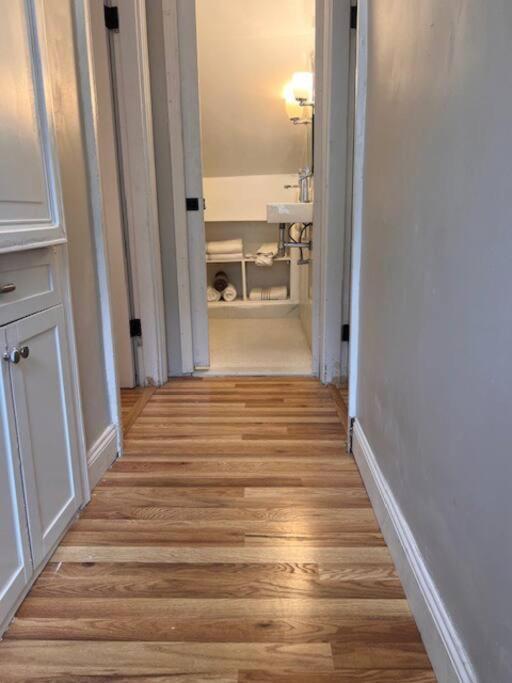 Your Home Away From Home - Jamaica Plain, บอสตัน ภายนอก รูปภาพ